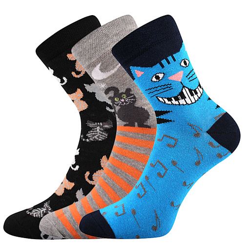 BOMA XANTIPA 55 / Dámské bavlněné ponožky s kočkou